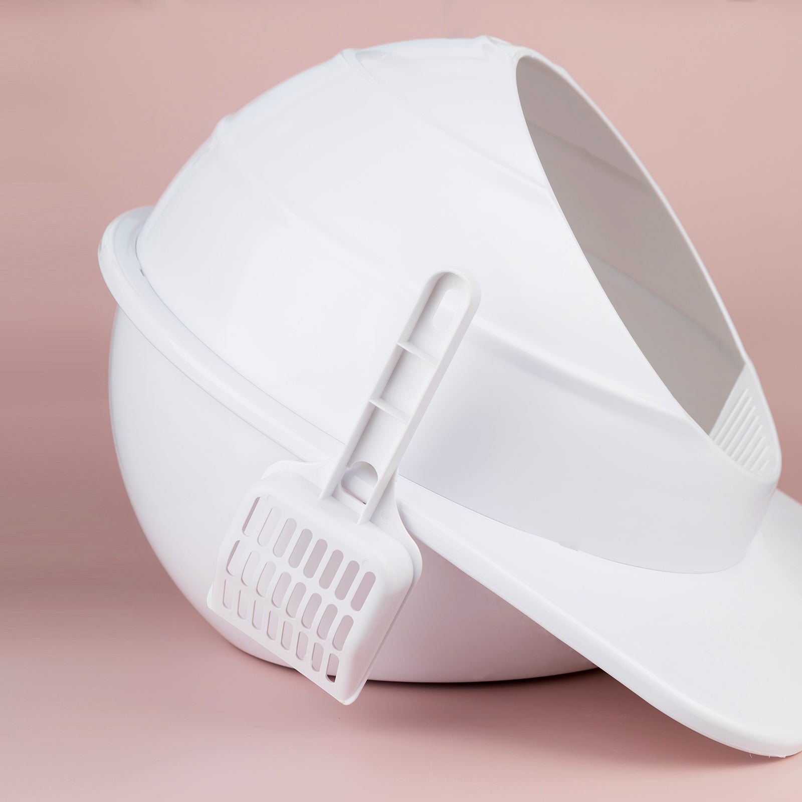 Space Capsule Semi-Enclosed Cat Litter Box with Scoop